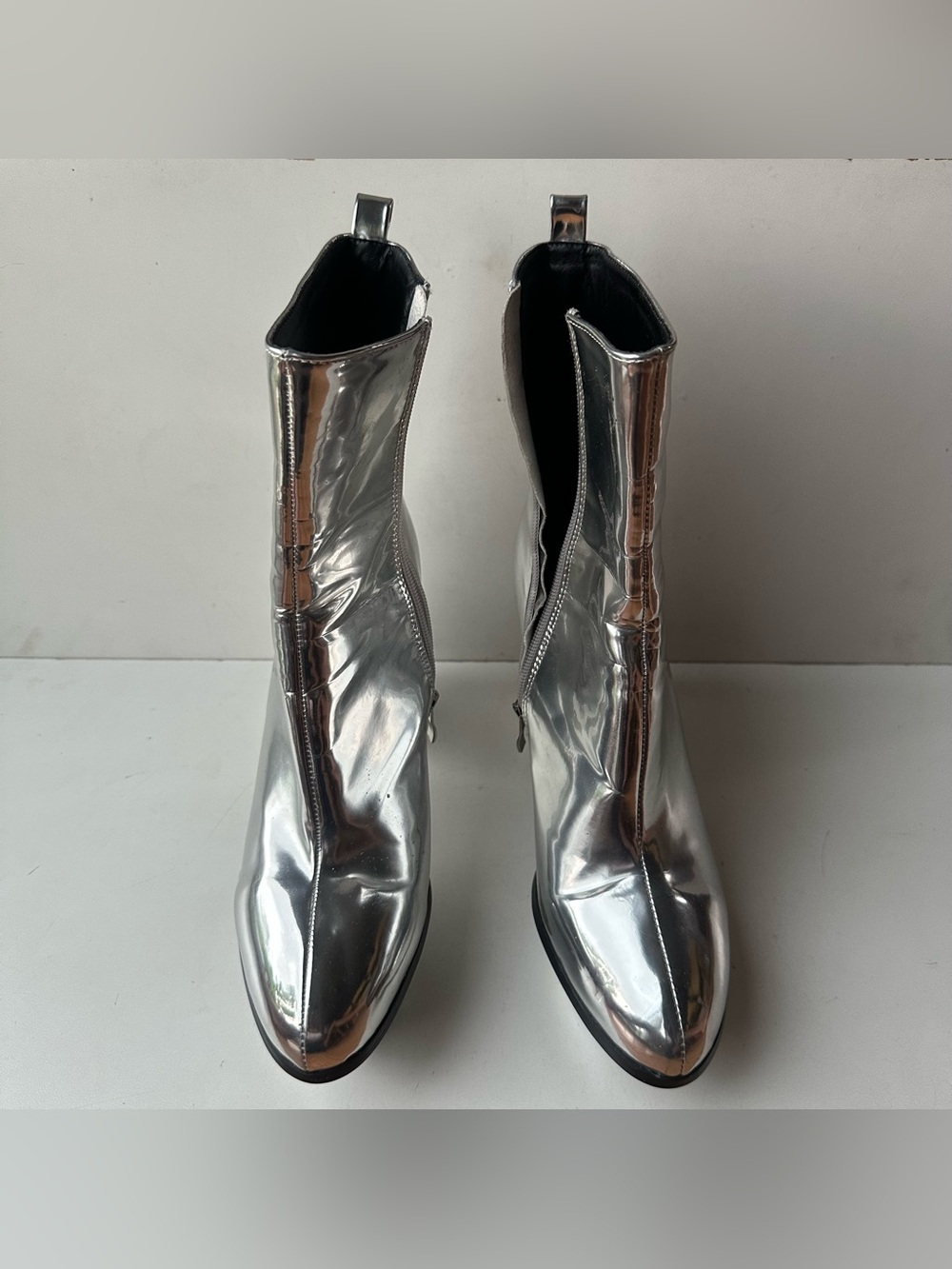 Silver Metallic Ankle Boots Women’s US 11-11.5 Sculptural Heel Zip Booties